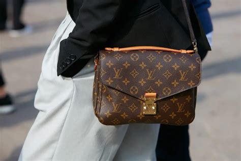 louis vuitton cross body bag|best louis vuitton crossbody bag.